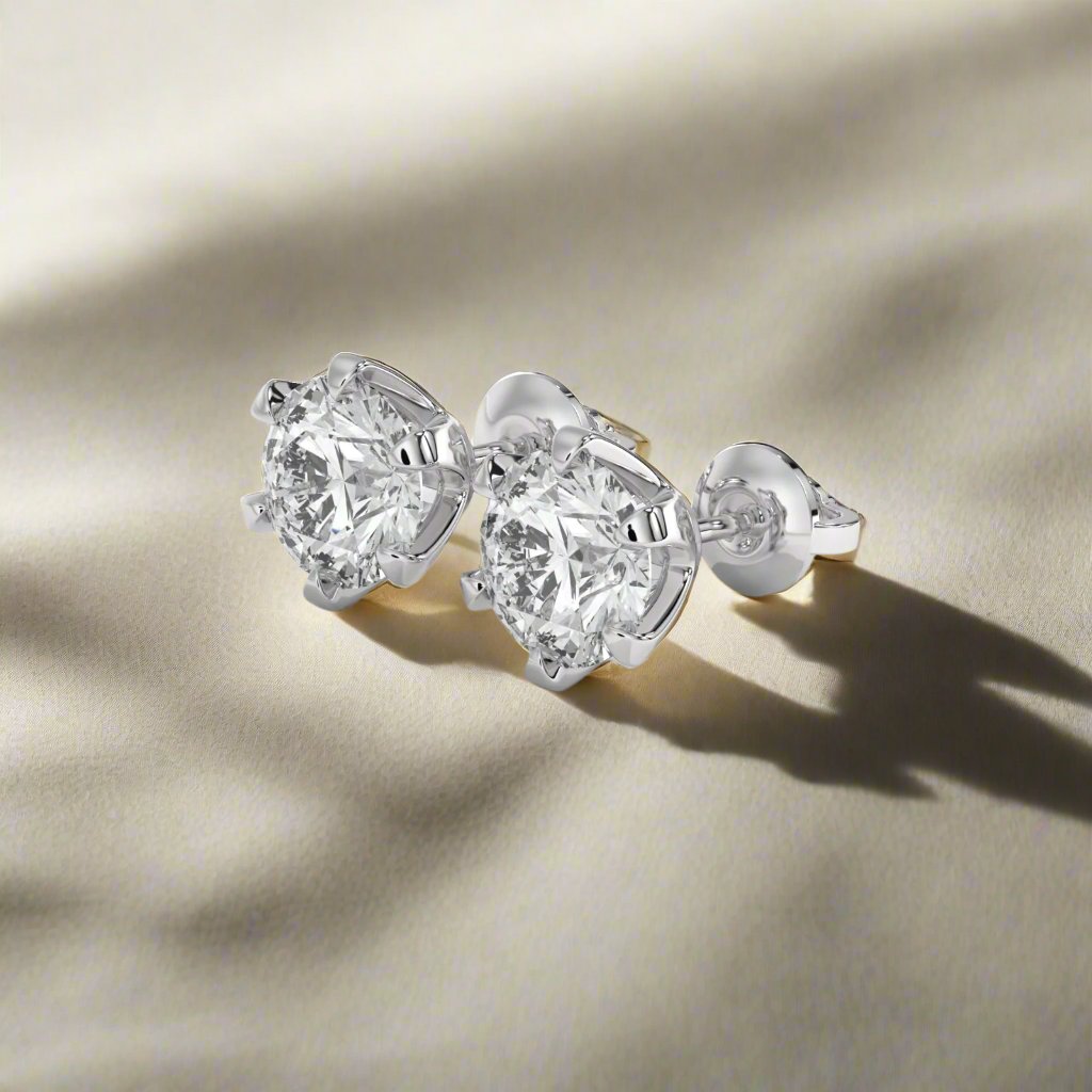 14K White Gold Solitaire Diamond Stud